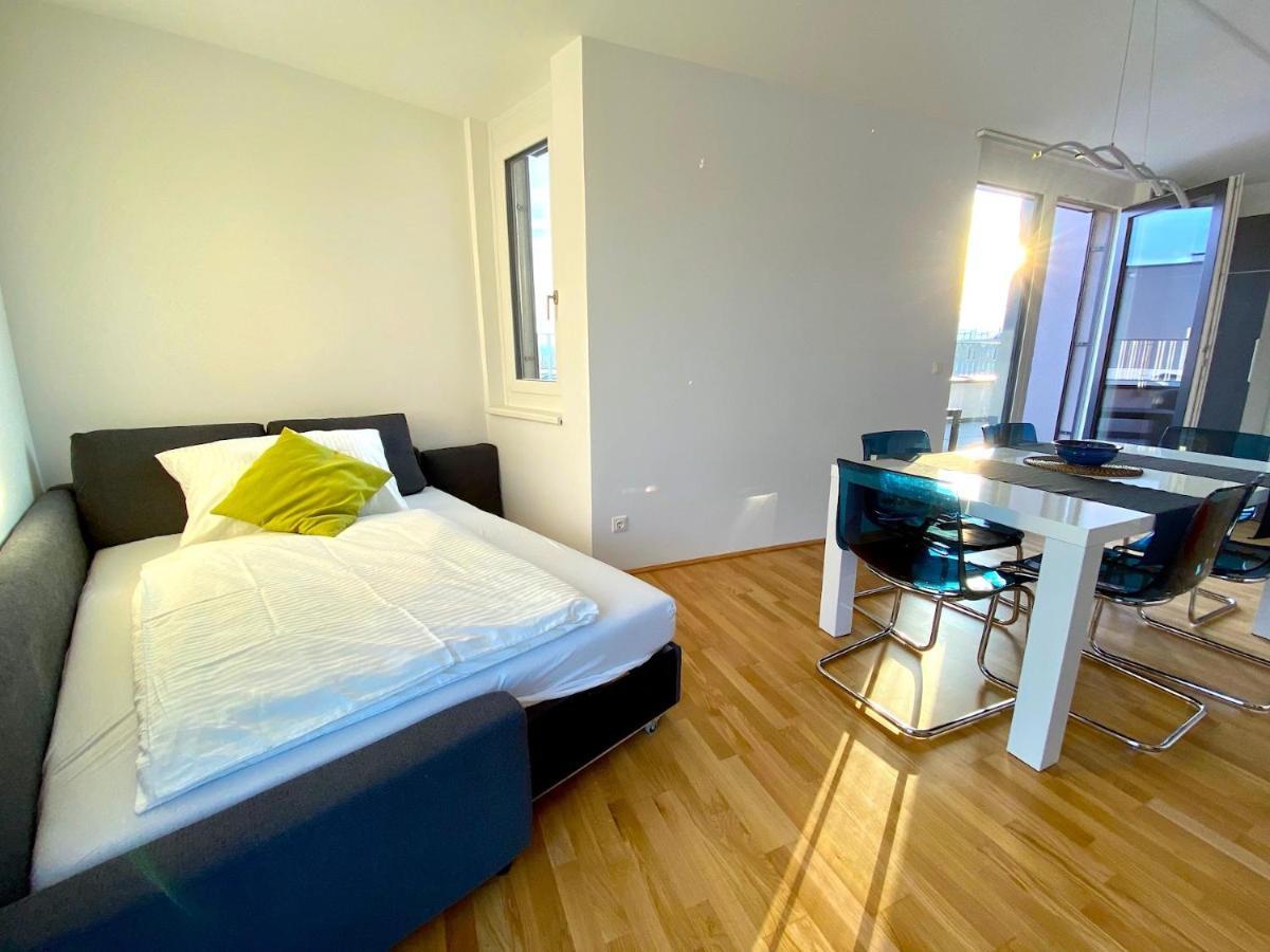 Sonnenwohnen Penthouse Direkt Bei U-Bahn Und Therme Wien Mit Top Anbindung Ins Zentrum Extérieur photo