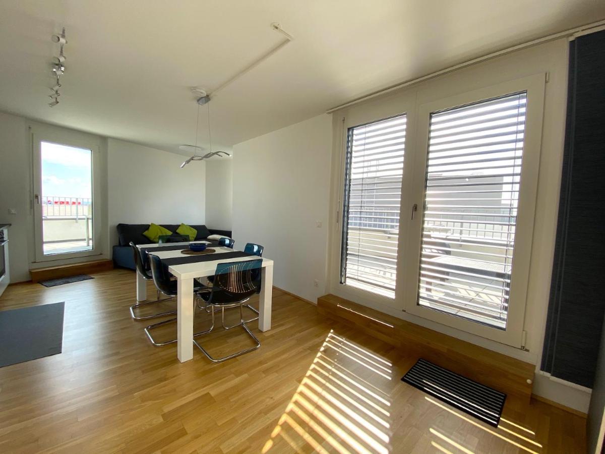 Sonnenwohnen Penthouse Direkt Bei U-Bahn Und Therme Wien Mit Top Anbindung Ins Zentrum Extérieur photo