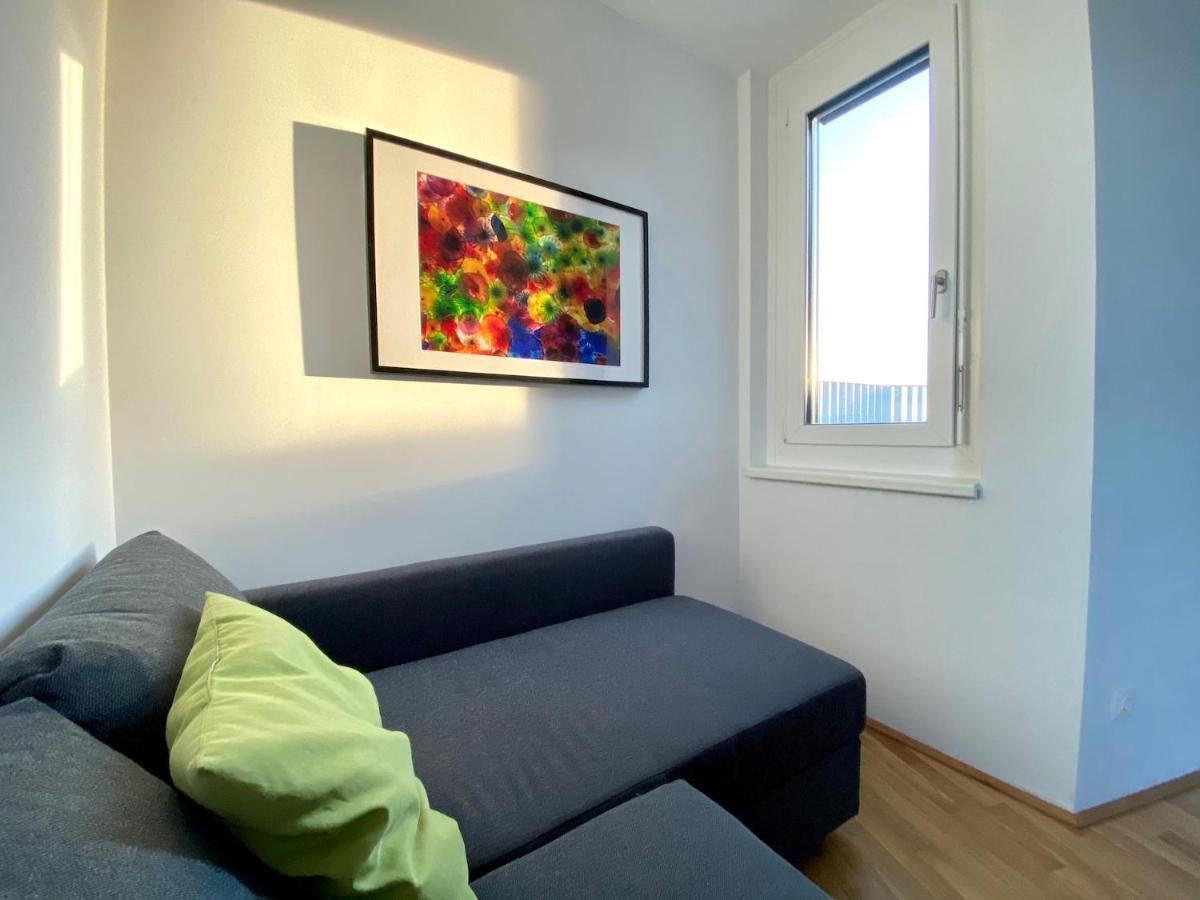 Sonnenwohnen Penthouse Direkt Bei U-Bahn Und Therme Wien Mit Top Anbindung Ins Zentrum Extérieur photo